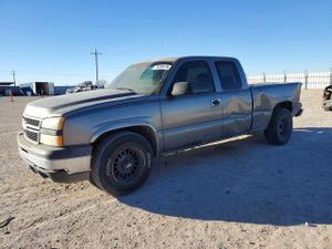 Chevrolet Silverado 1500 C1500 4.3L 6 2006