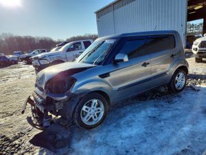 Kia Soul + 2.0L 4 2011