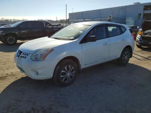Nissan Rogue S 2.5L 4 2011
