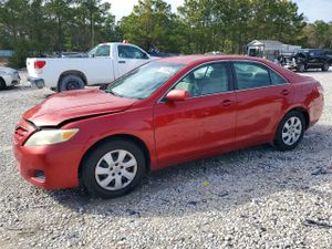 Toyota Camry BASE 2.5L 4 2011