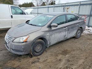 Nissan Sentra S 1.8L 4 2015