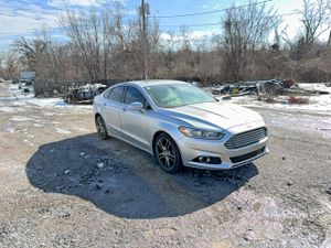 Ford Fusion TITANIUM 2.0L 4 2013