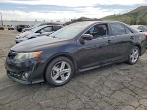 Toyota Camry L 2.5L 4 2014