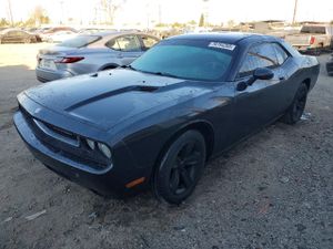 Dodge Challenger SE 3.5L 6 2010