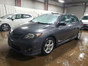 Toyota Corolla BASE 1.8L 4 2012