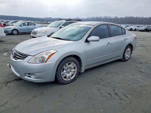 Nissan Altima BASE 2.5L 4 2012