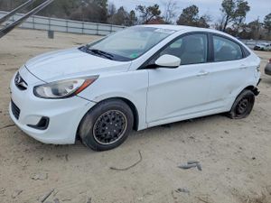 Hyundai Accent GLS 1.6L 4 2014