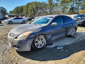 Nissan Altima BASE 2.5L 4 2010