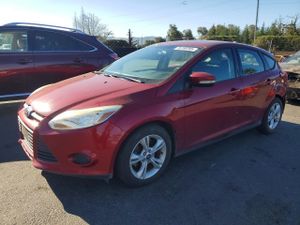 Ford Focus SE 2.0L 4 2013