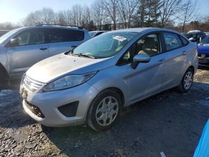 Ford Fiesta SE 1.6L 4 2012