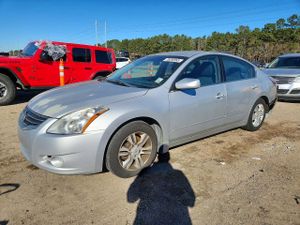 Nissan Altima BASE 2.5L 4 2012
