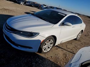 Chrysler 200 LIMITED 2.4L 4 2015