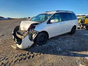 Toyota Sienna XLE 3.3L 6 2005