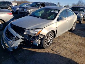 Buick Regal CXL 2.0L 4 2011