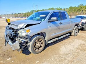 Toyota Tundra DOUBLE CAB SR 5.7L 8 2014
