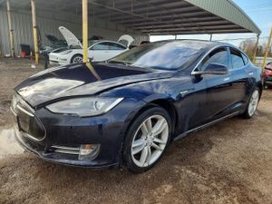 Tesla Model S 2014