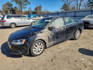 Volkswagen Jetta SE 1.8L 4 2014