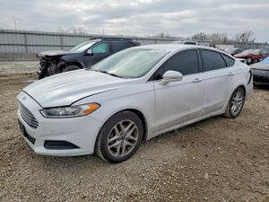 Ford Fusion SE 2.5L 4 2014