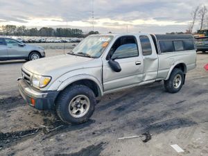 Toyota Tacoma XTRACAB 3.4L 6 2000