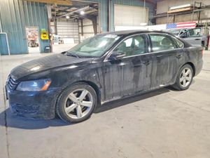 Volkswagen Passat SE 2.5L 5 2012