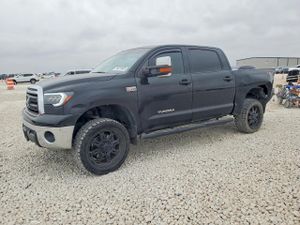 Toyota Tundra 5.7L 8 2013