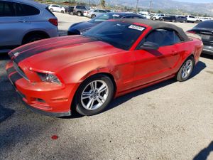 Ford Mustang 3.7L 6 2013