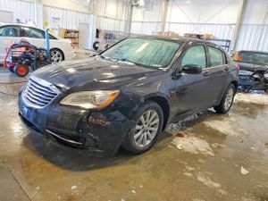 Chrysler 200 TOURING 2.4L 4 2013