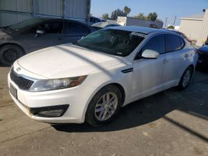 Kia Optima LX 2.4L 4 2013