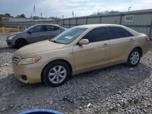 Toyota Camry BASE 2.5L 4 2010