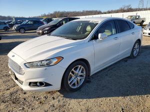 Ford Fusion SE 1.6L 4 2013