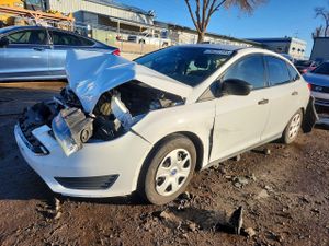 Ford Focus S 2.0L 4 2016