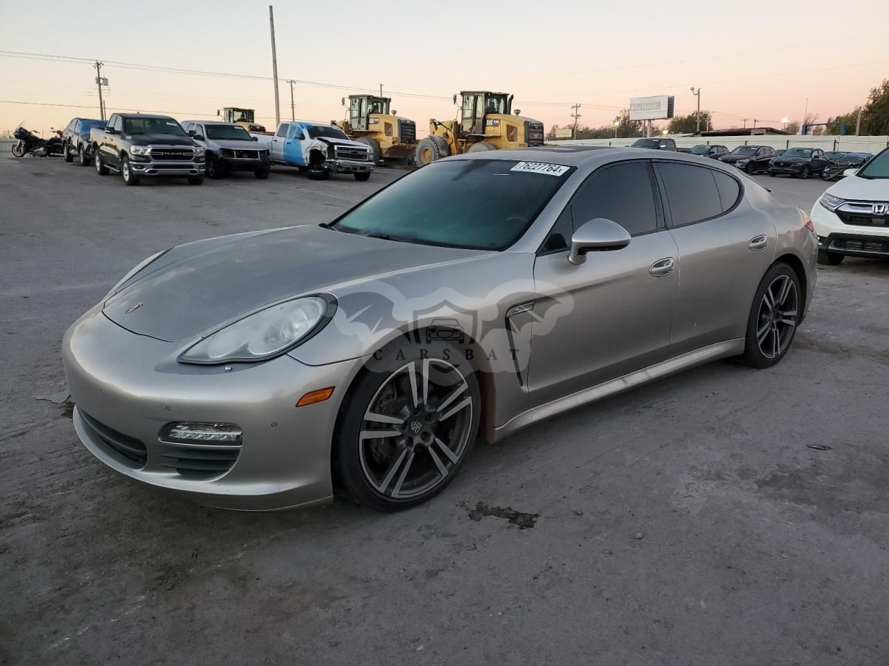Porsche Panamera 2 3.6L 6 2013