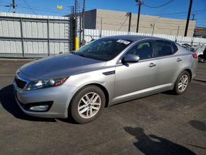 Kia Optima LX 2.4L 4 2013