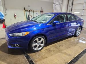 Ford Fusion SE 1.6L 4 2013