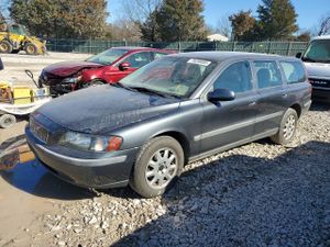 Volvo V70 2.4L 5 2003