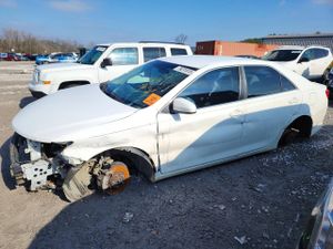Toyota Camry BASE 2.5L 4 2012