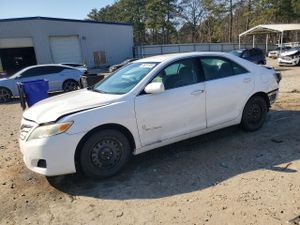 Toyota Camry BASE 2.5L 4 2011