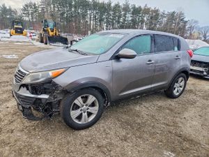 Kia Sportage LX 2.4L 4 2013