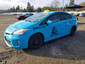 Toyota Prius 1.8L 4 2015