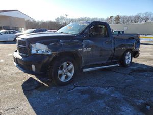 RAM 1500 ST 5.7L 8 2013