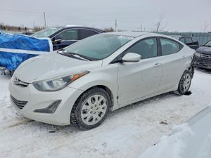 Hyundai Elantra SE 1.8L 4 2015