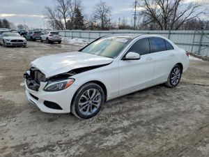 Mercedes-Benz C 300 4MATIC 2.0L 4 2015