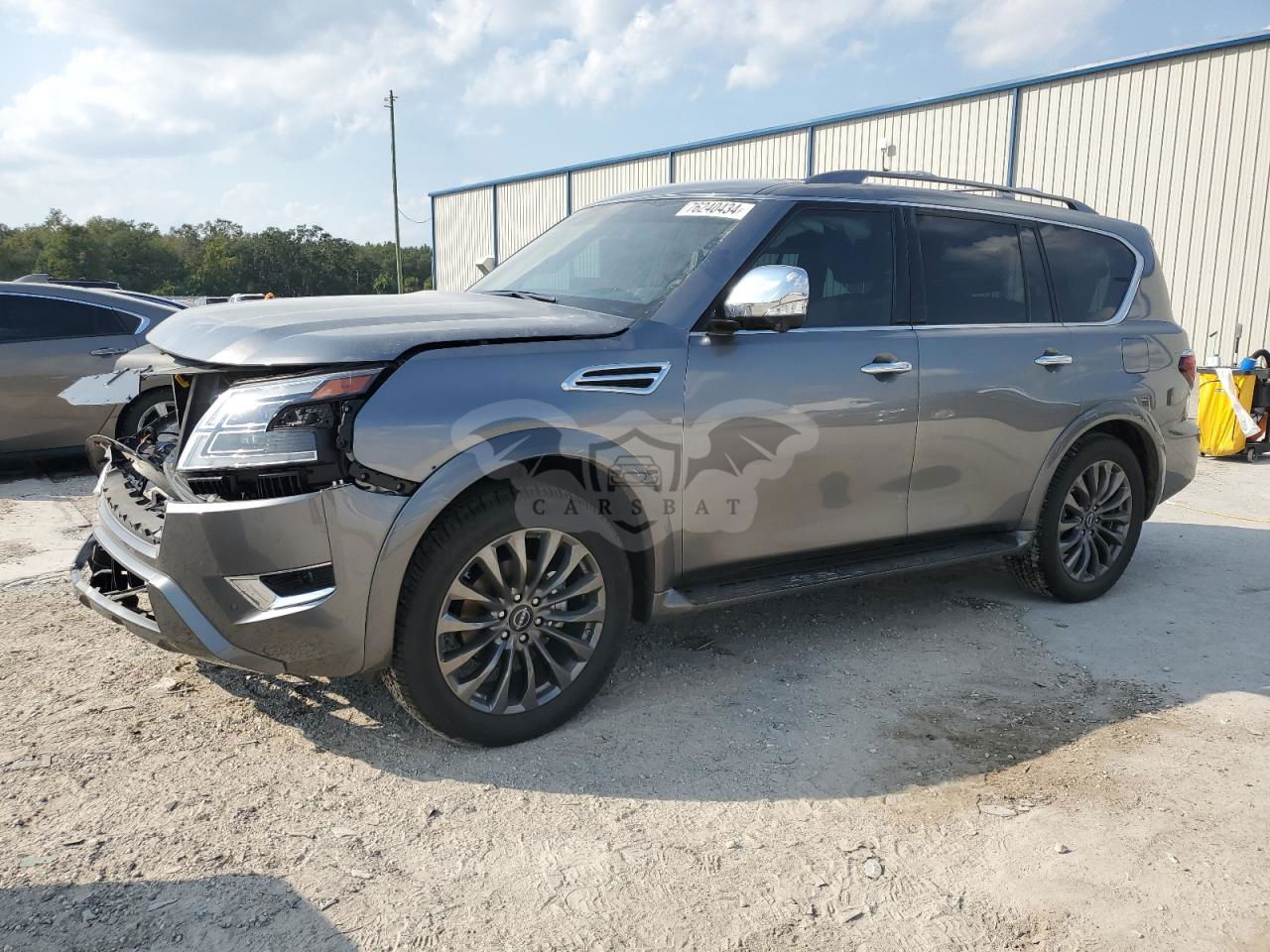 Nissan Armada PLATINUM 5.6L  8 2024