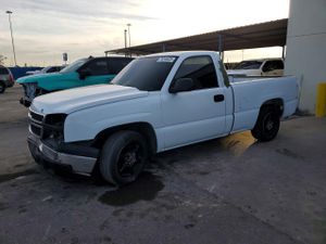 Chevrolet Silverado 1500 C1500 4.8L 8 2006