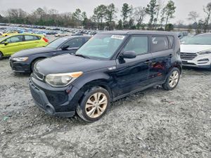 Kia Soul + 2.0L 4 2015