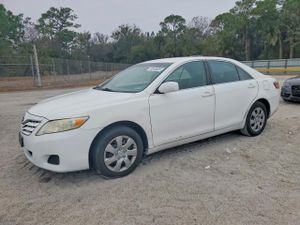 Toyota Camry BASE 2.5L 4 2010
