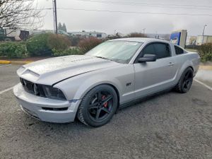 Ford Mustang GT 4.6L 8 2007