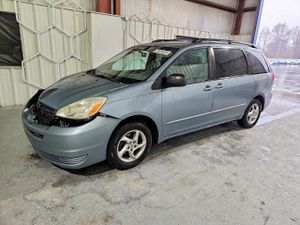 Toyota Sienna CE 3.3L 6 2005