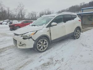 Ford Escape TITANIUM 2.0L 4 2015