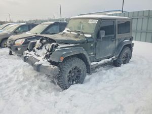 Jeep Wrangler SAHARA 3.8L 6 2010